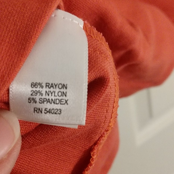 Gorgeous coral Banana Republic mad men shirt - Picture 4 of 5